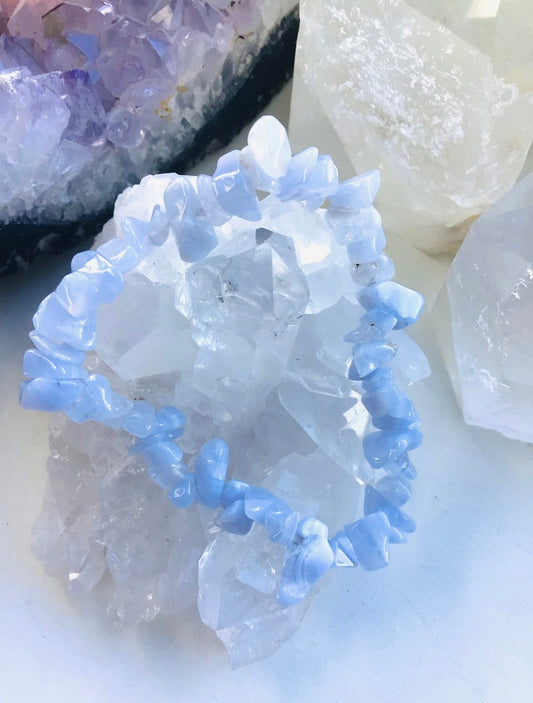 Blue Lace Agate Crystal Chip Bracelet