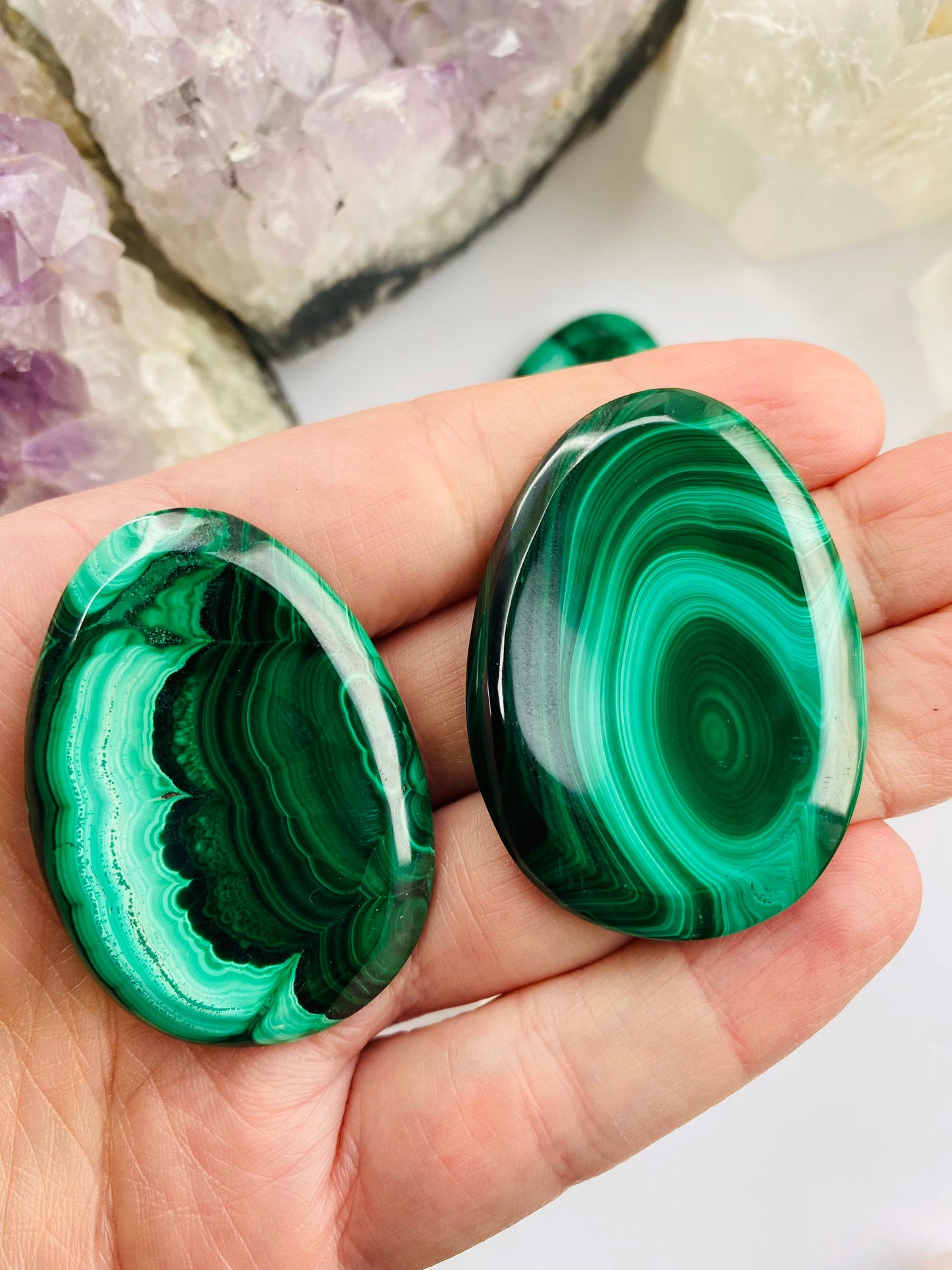 Malachite Worry Stone - Crystal Malachite Stress Anxiety Relief Stone