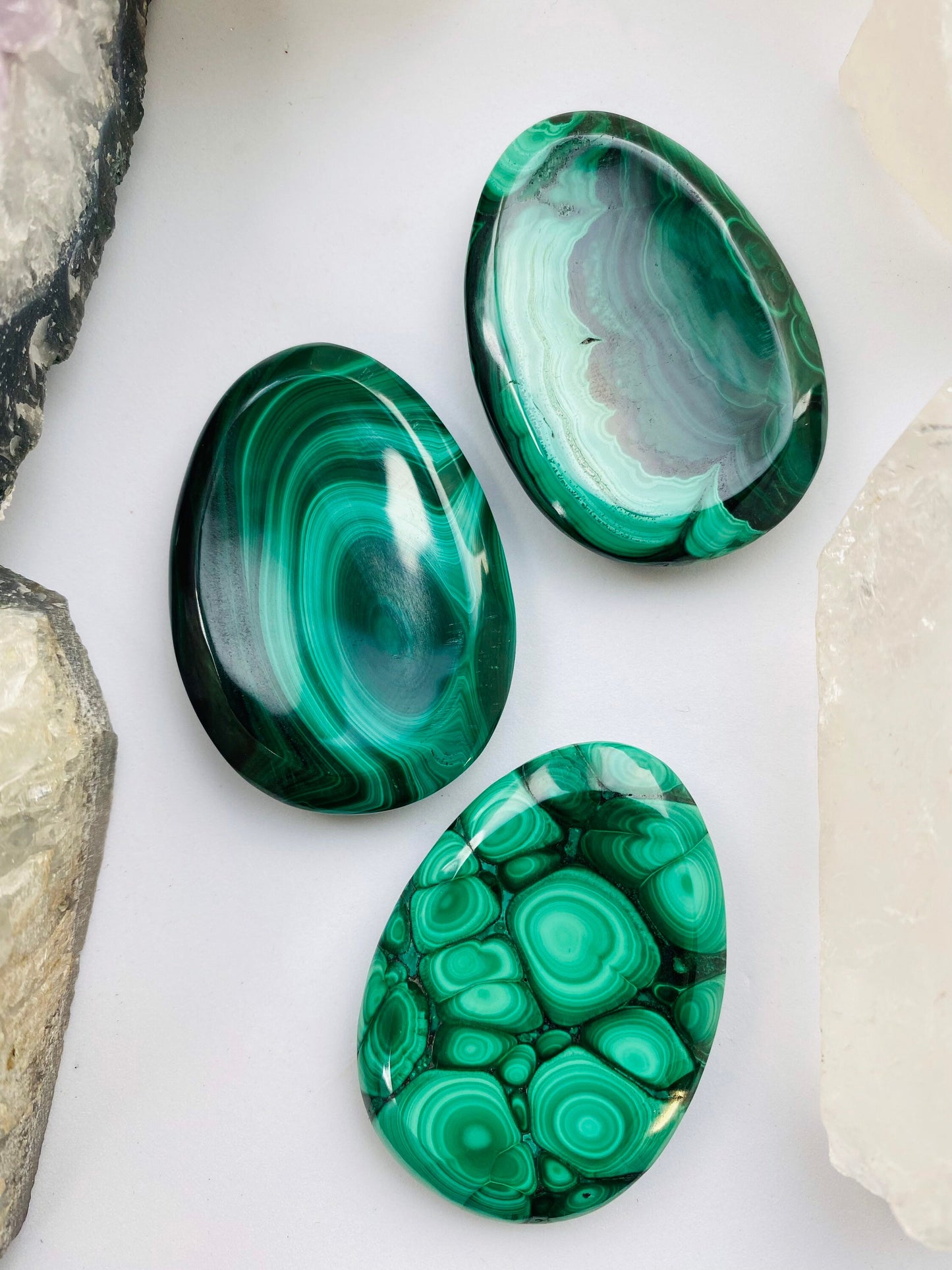 Malachite Worry Stone - Crystal Malachite Stress Anxiety Relief Stone