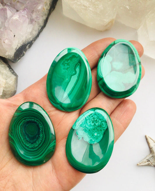 Malachite Worry Stone - Crystal Malachite Stress Anxiety Relief Stone